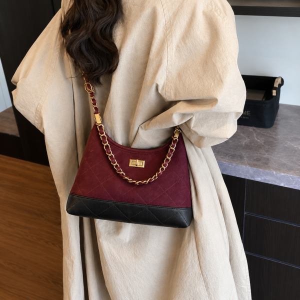 Chic Messenger Bag